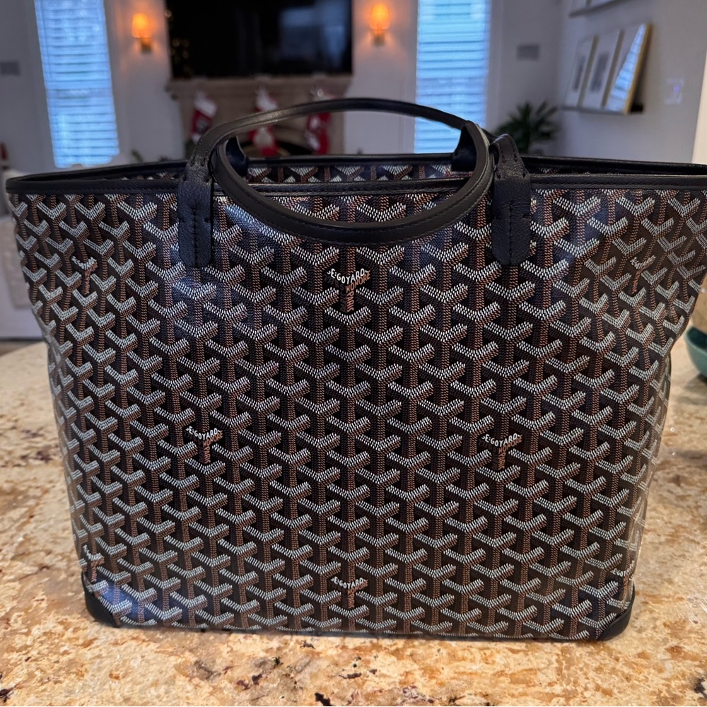 One time used Goyard Artois MM